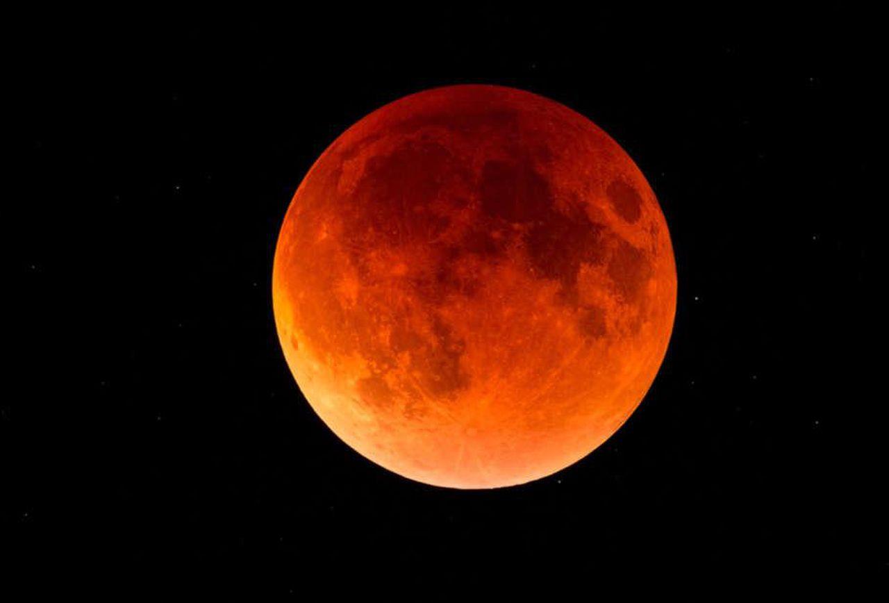 Experts say it is perfectly safe to watch lunar eclipse with naked eyes